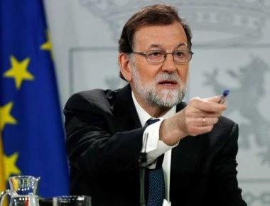 Έπεσε η κυβέρνηση Ραχόι στην Ισπανία - Τρίζουν τα θεμέλια της ΕΕ